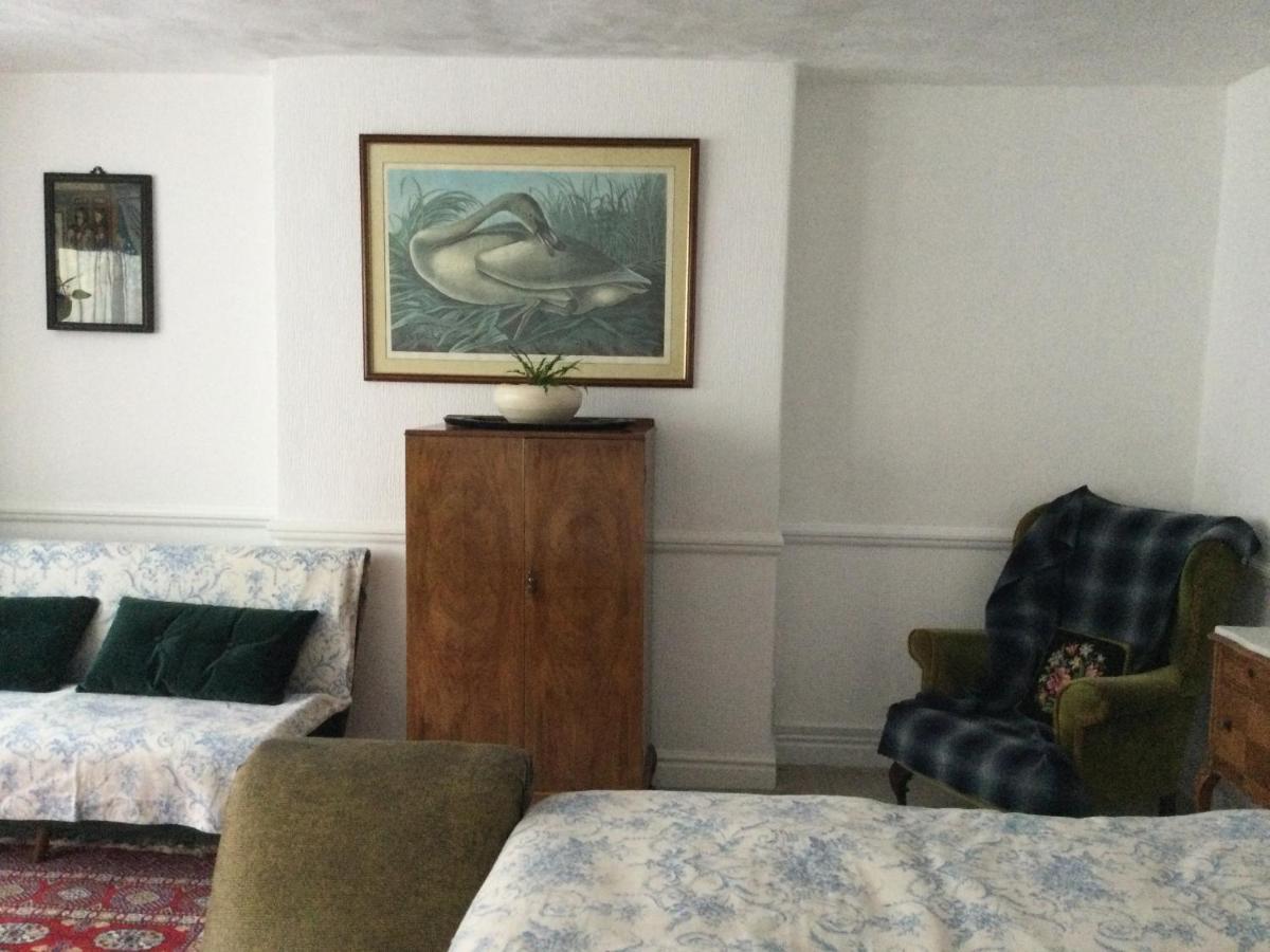 Garden Flat 1 Bed & Breakfast Llandudno Exterior photo